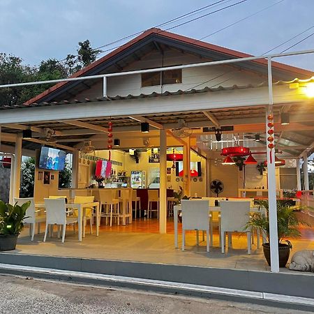 Elephant Sports Bar And Accommodation Phuket Εξωτερικό φωτογραφία